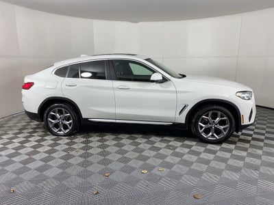 2025 BMW X4 xDrive30i