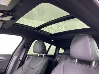 2025 BMW X4 xDrive30i