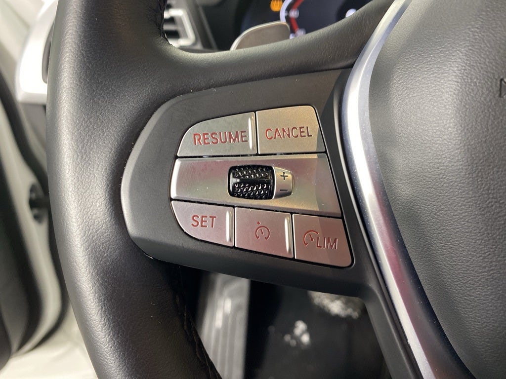 2025 BMW X4 xDrive30i