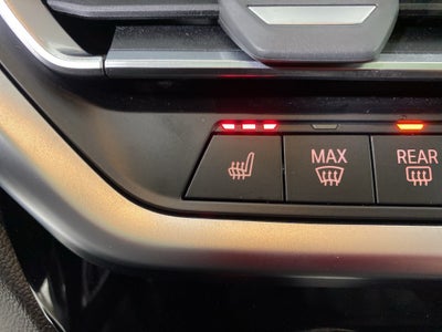 2025 BMW X4 xDrive30i