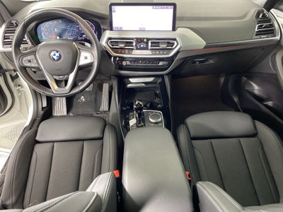 2025 BMW X4 xDrive30i