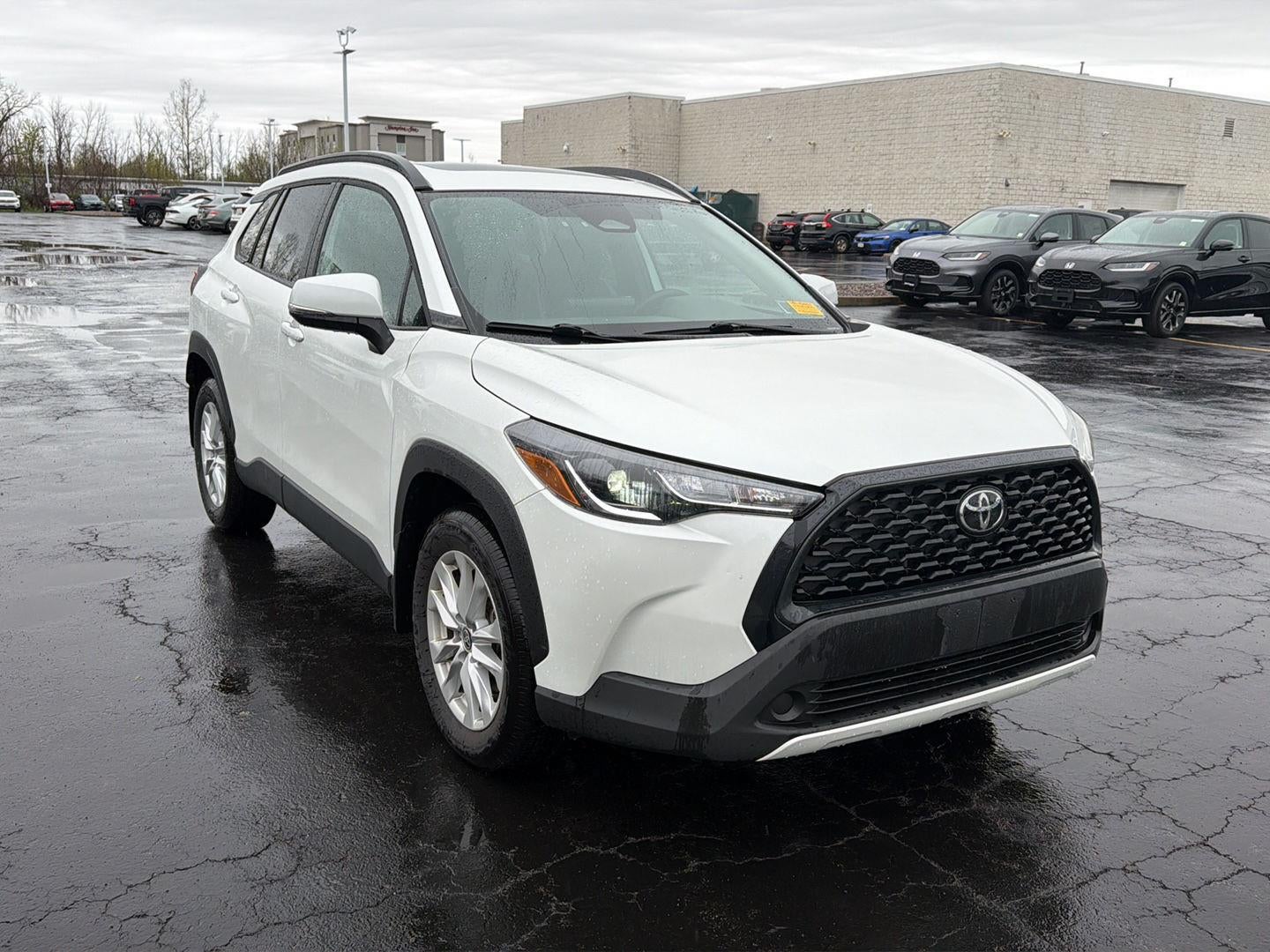 2023 Toyota Corolla Cross LE