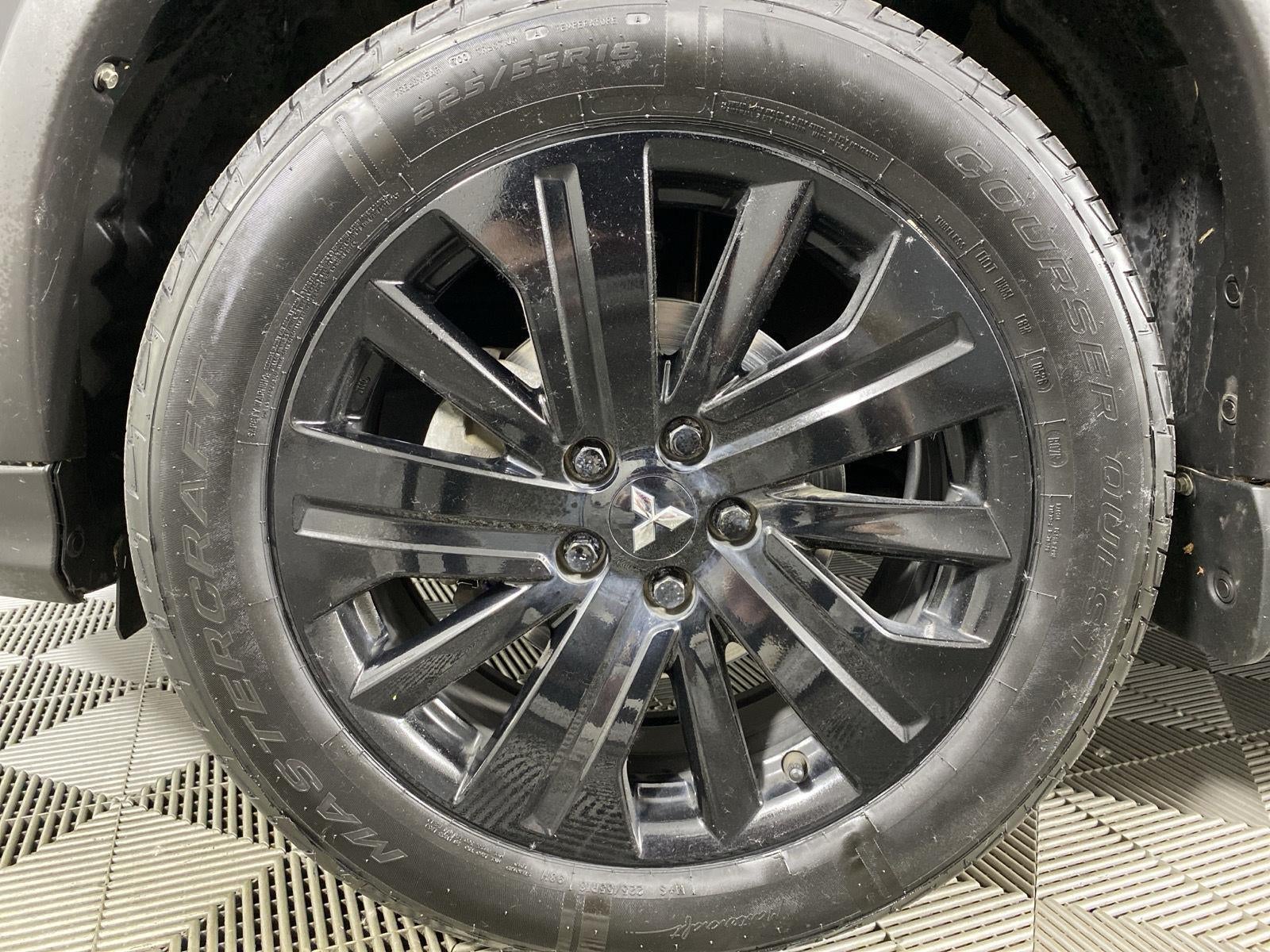 2024 Mitsubishi Outlander Sport LE
