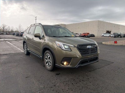 2023 Subaru Forester Premium
