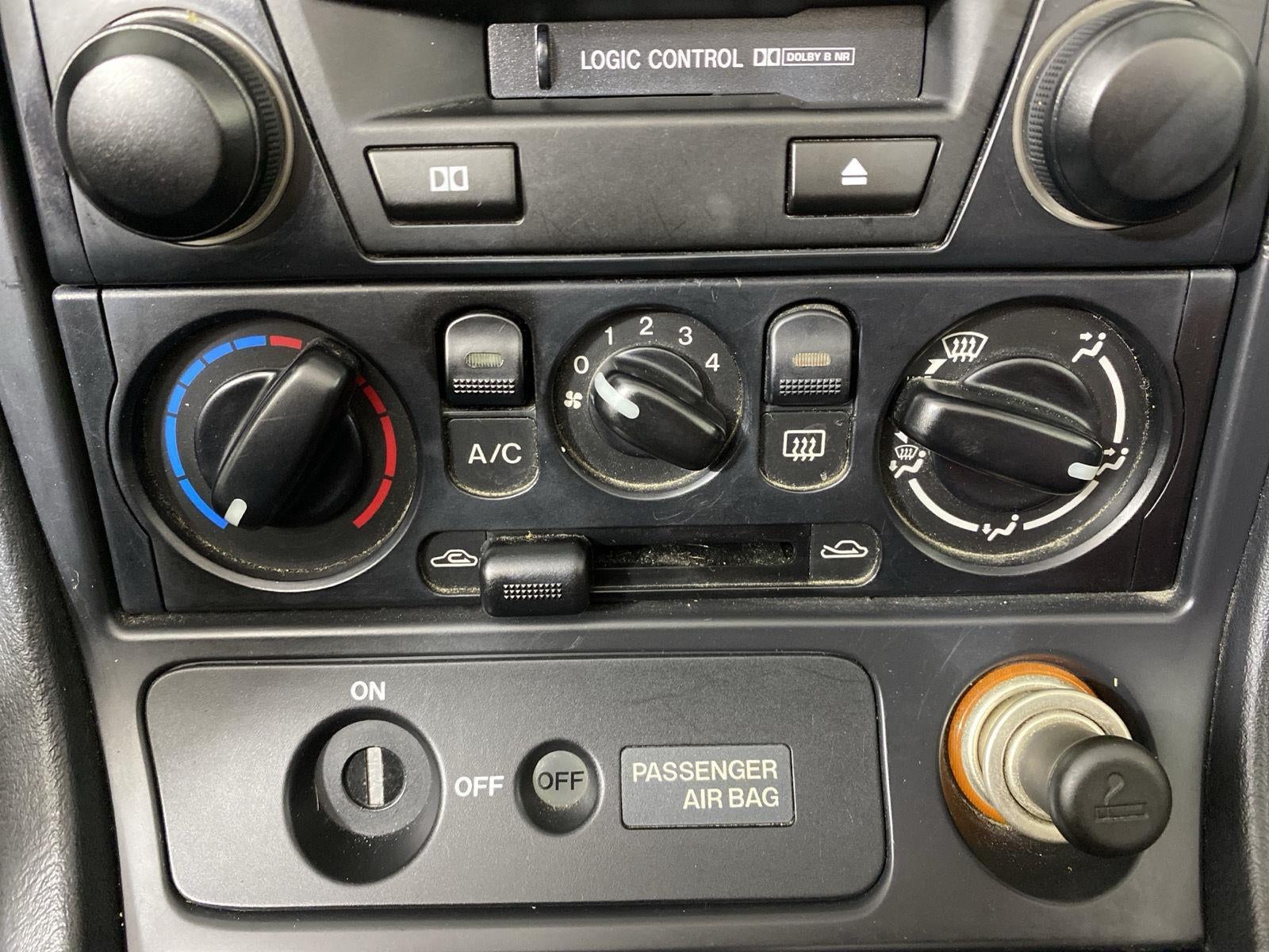 2001 Mazda Mazda MX-5 Miata Base