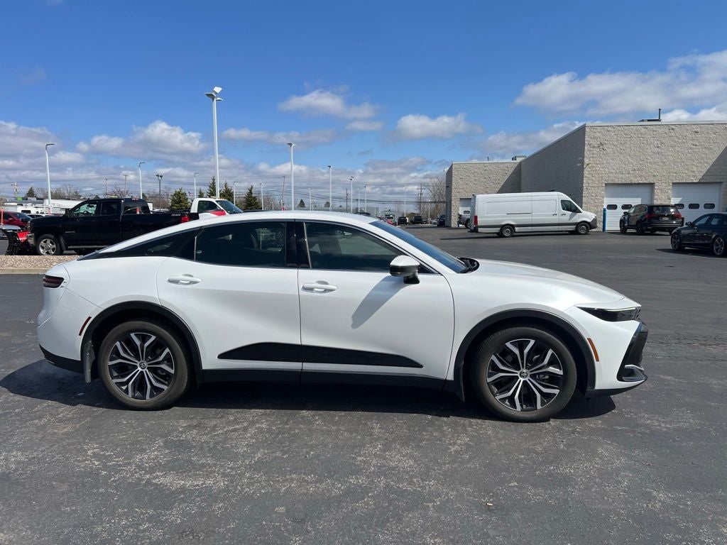 2023 Toyota Crown XLE