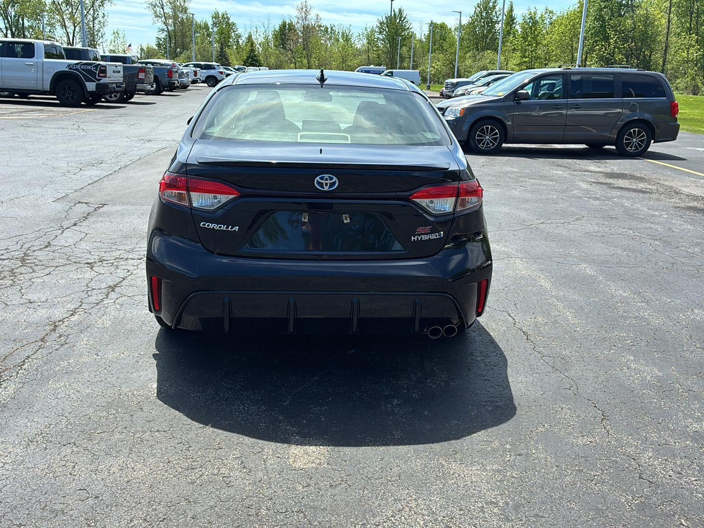 2024 Toyota Corolla Hybrid SE