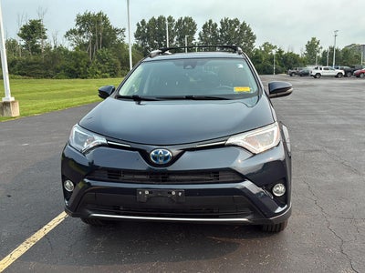 2017 Toyota RAV4 Hybrid XLE