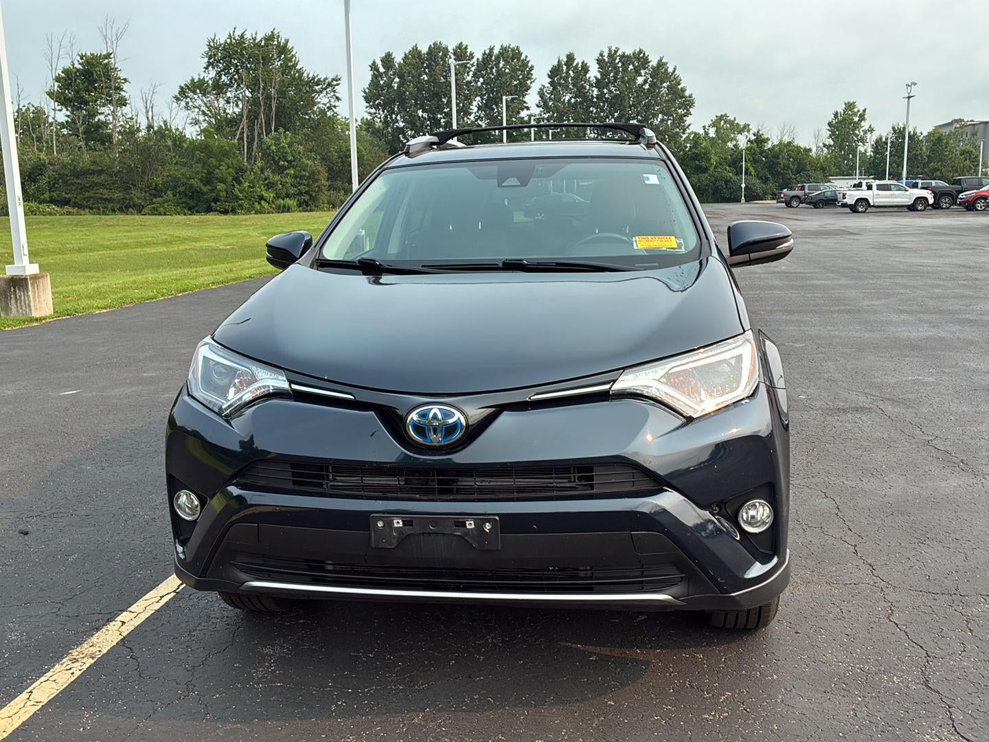 2017 Toyota RAV4 Hybrid XLE