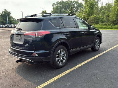 2017 Toyota RAV4 Hybrid XLE