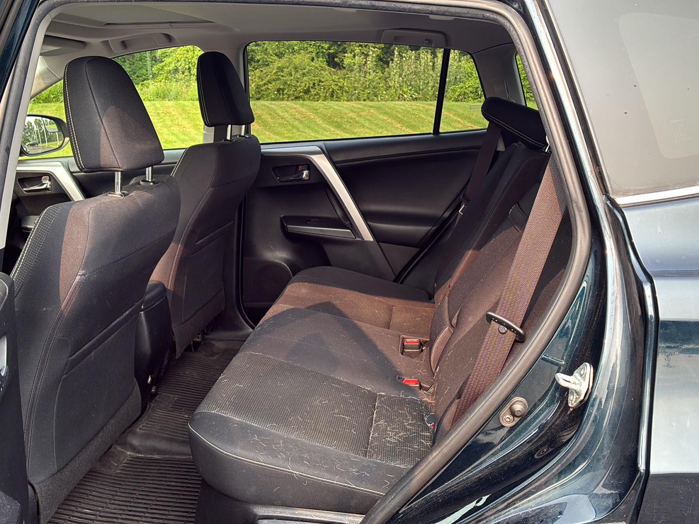 2017 Toyota RAV4 Hybrid XLE