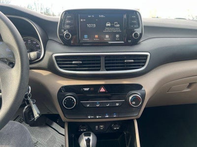 2020 Hyundai TUCSON SE