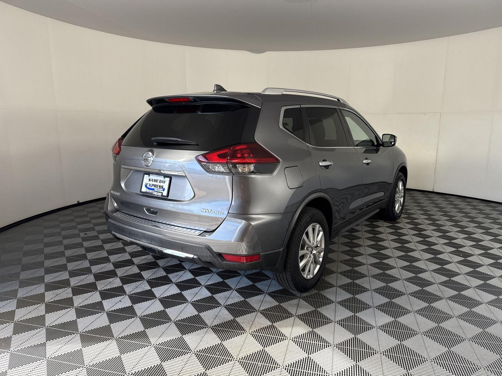 2018 Nissan Rogue SV