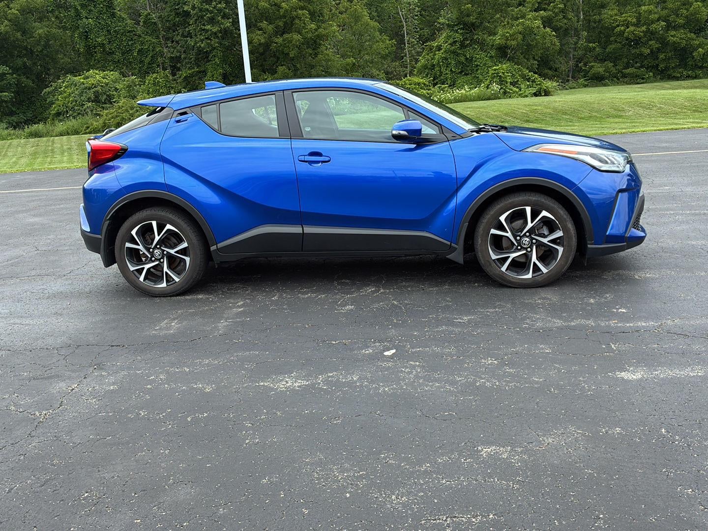 2021 Toyota C-HR XLE