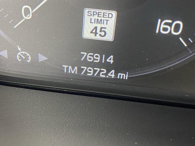 2022 Volvo Xc40 Momentum