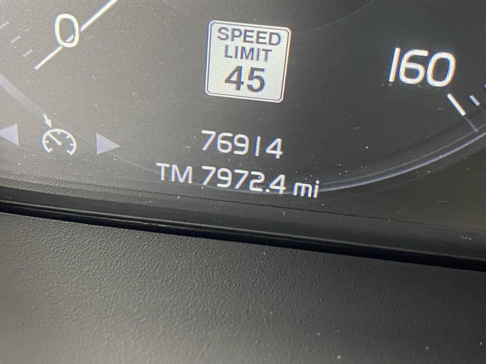 2022 Volvo Xc40 Momentum