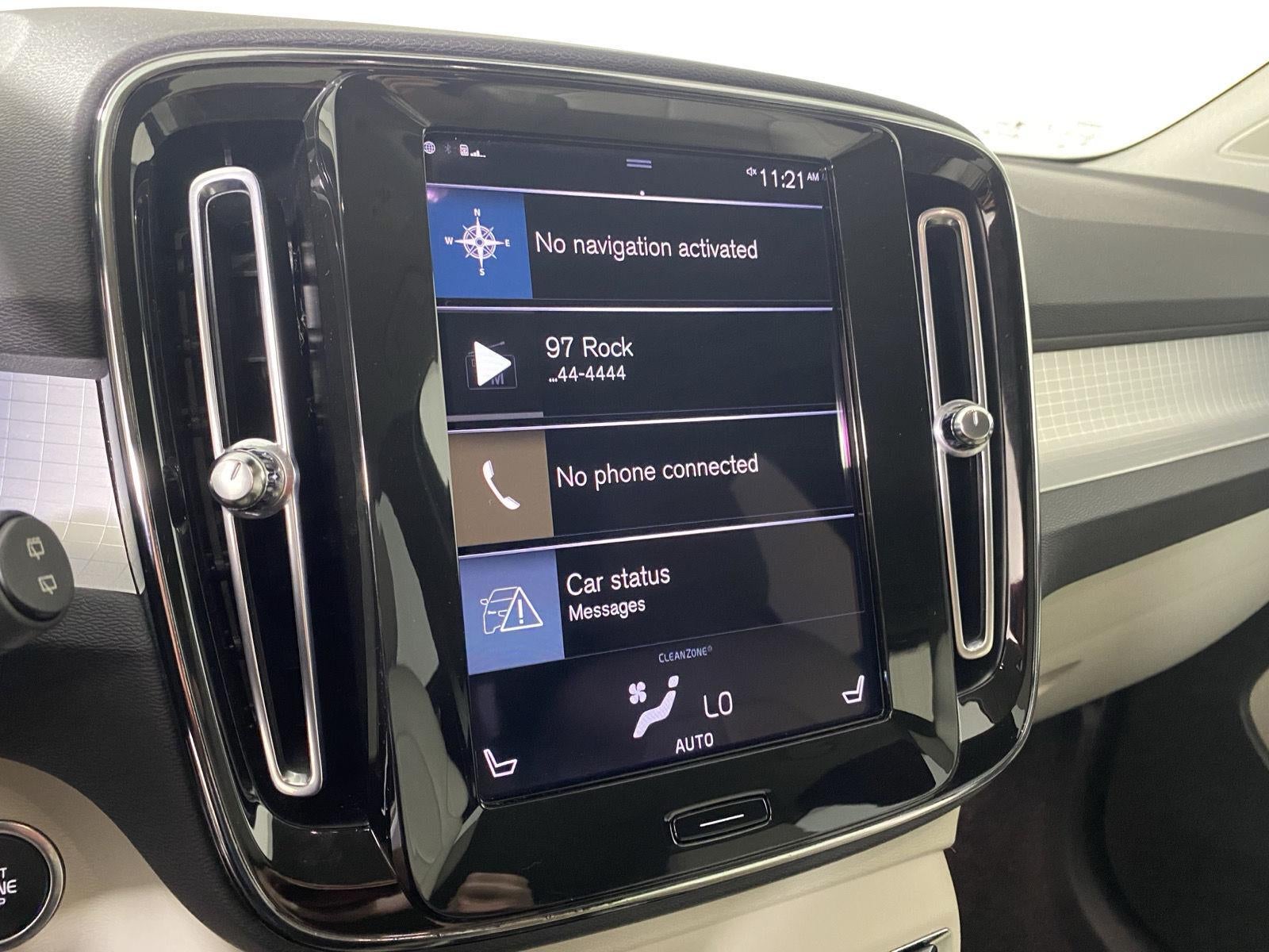 2022 Volvo Xc40 Momentum