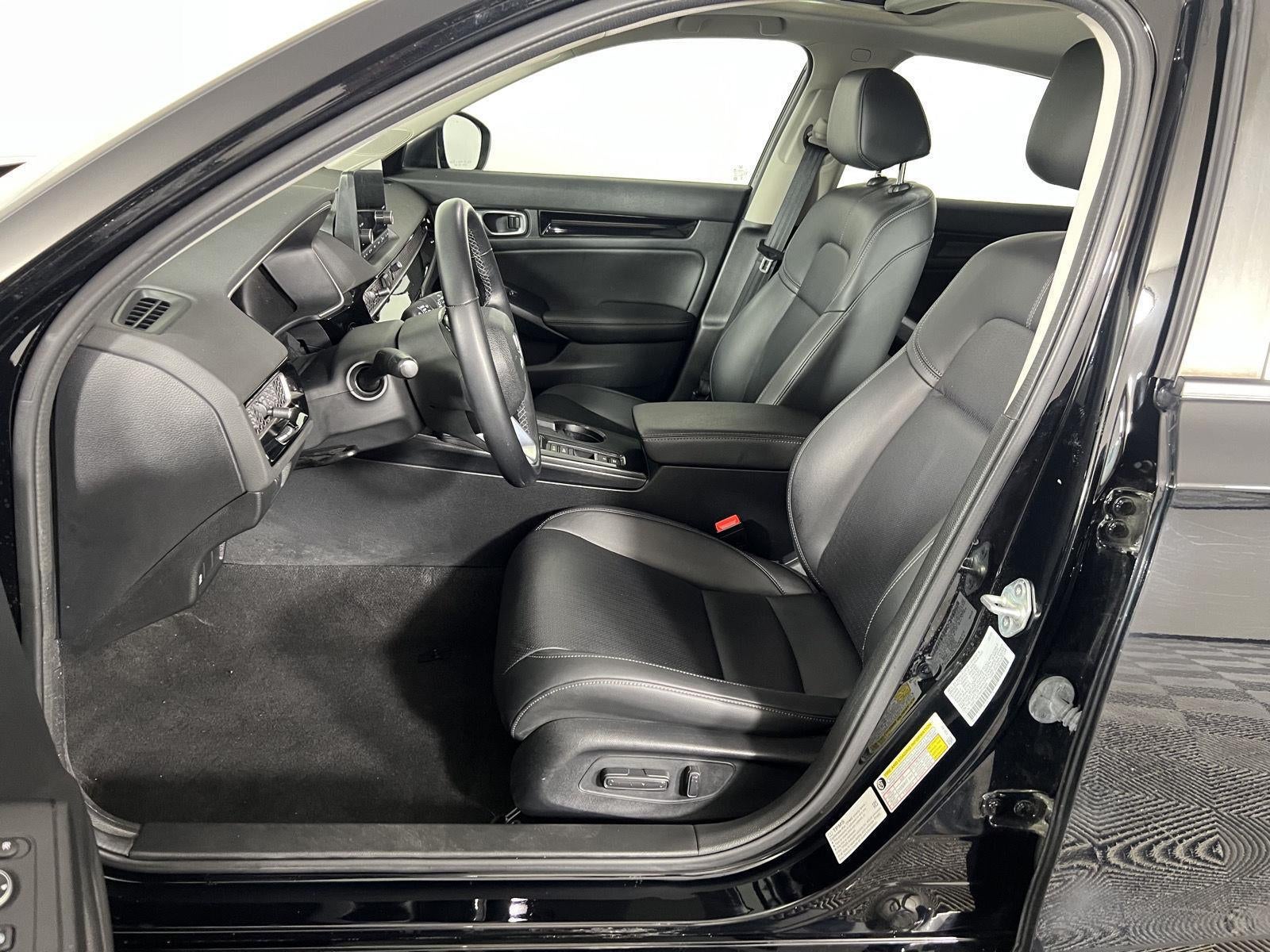 2023 Honda Civic Hatchback EX-L