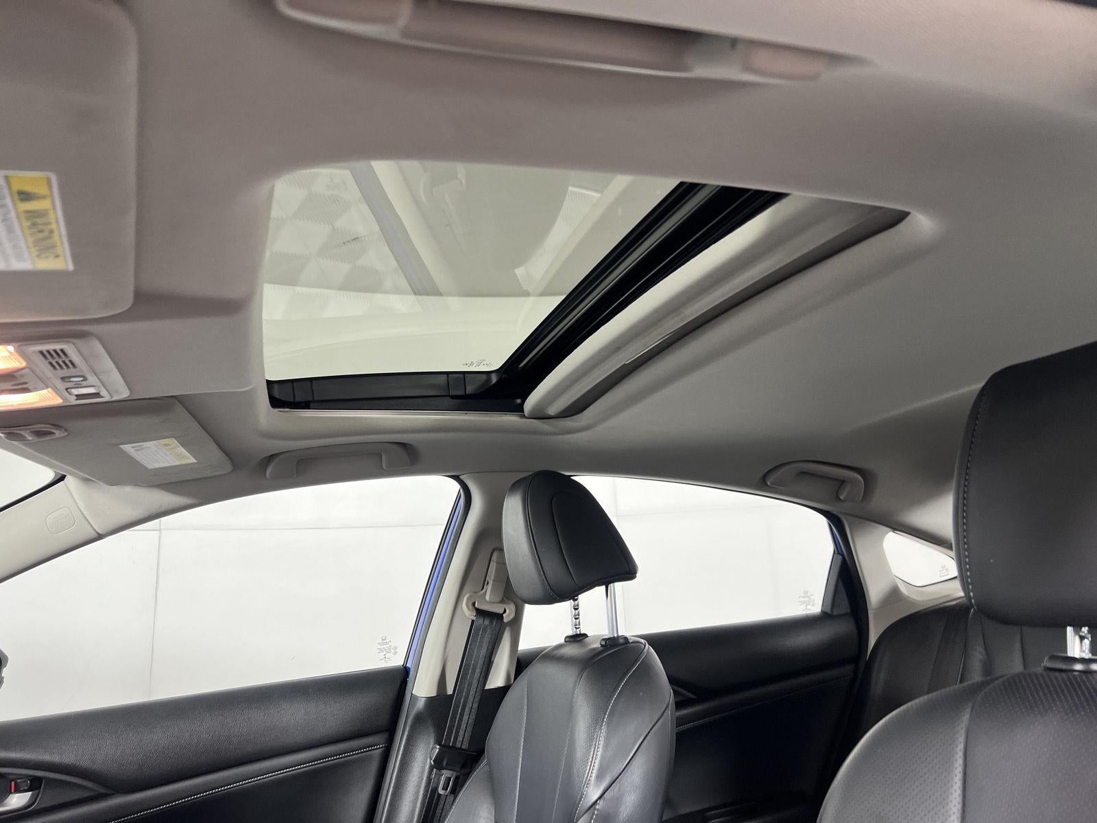 2019 Honda Insight Touring