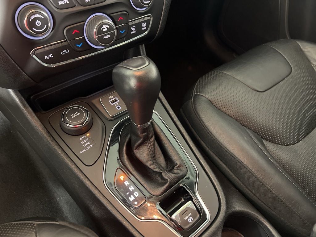 2019 Jeep Cherokee Limited 4WD