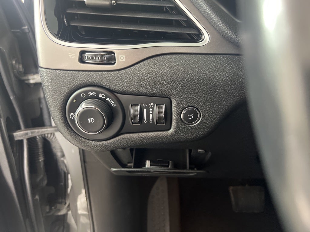 2019 Jeep Cherokee Limited 4WD