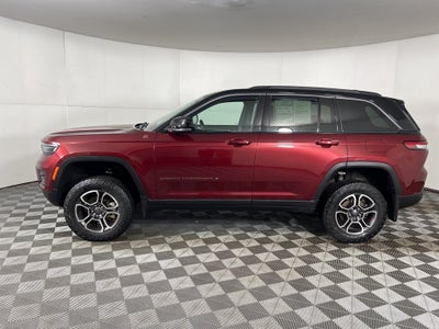 2022 Jeep Grand Cherokee Trailhawk