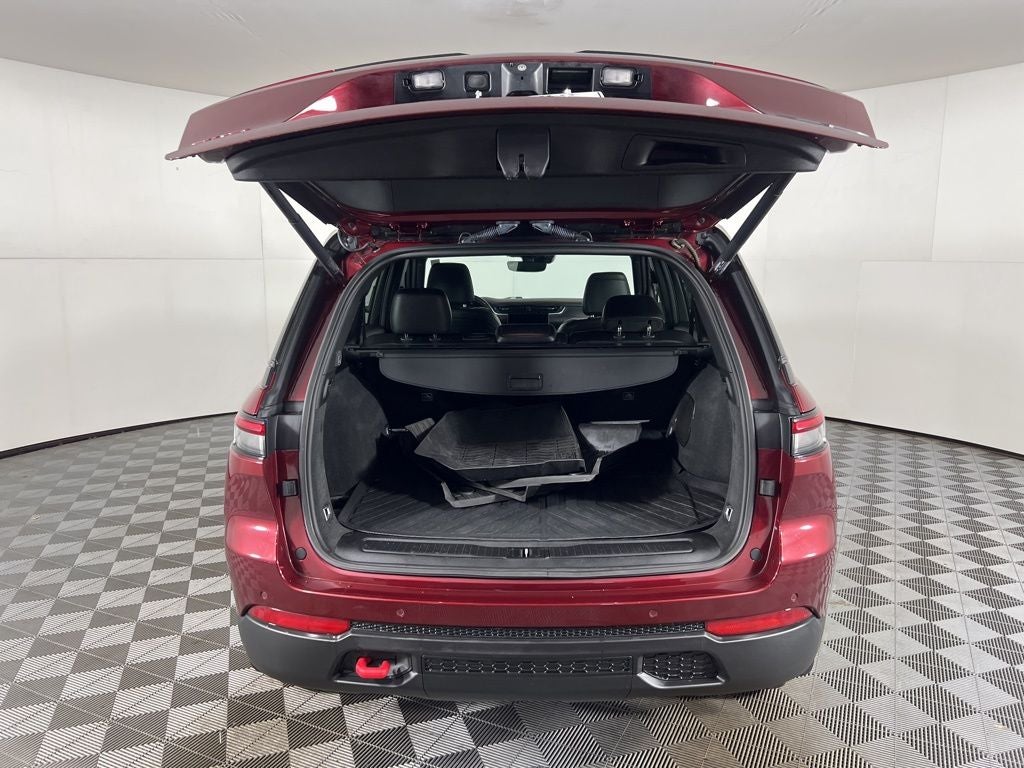 2022 Jeep Grand Cherokee Trailhawk