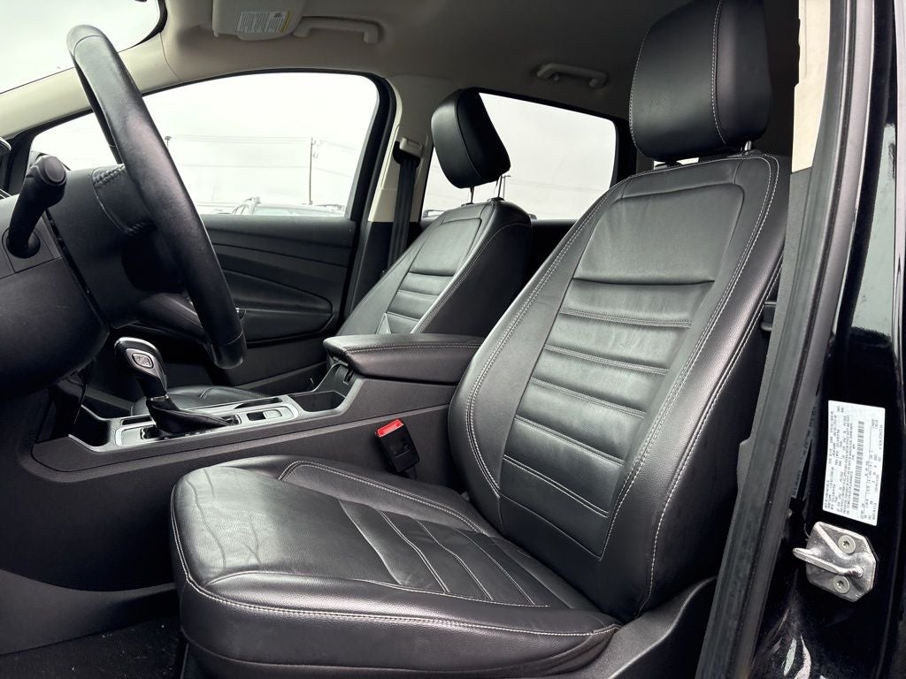 2019 Ford Escape Titanium 4WD