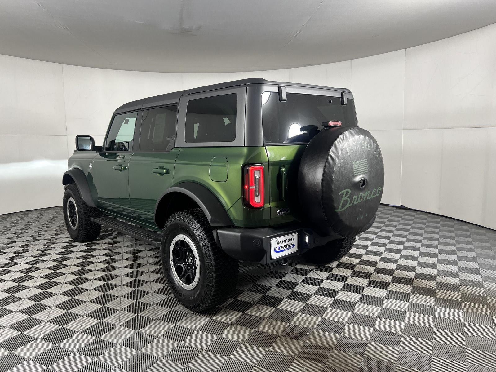 2023 Ford Bronco Outer Banks