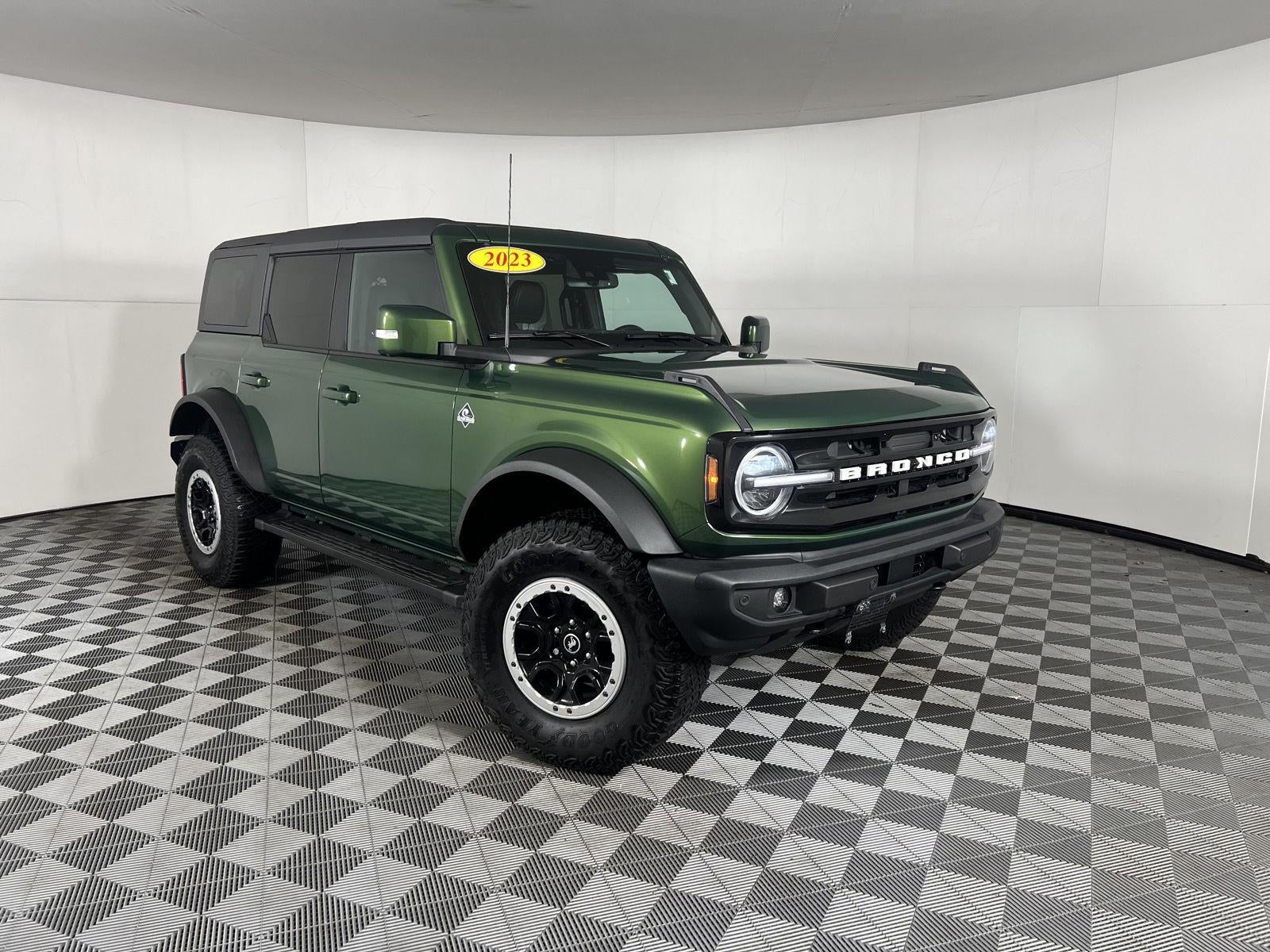 2023 Ford Bronco Outer Banks
