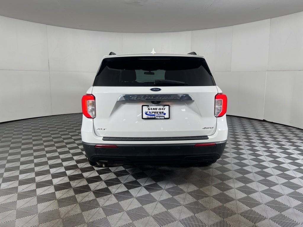 2021 Ford Explorer XLT 4WD
