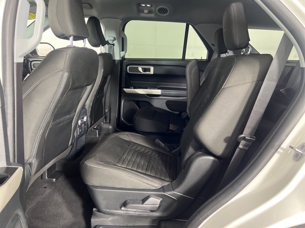 2021 Ford Explorer XLT 4WD