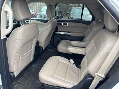 2023 Ford Explorer XLT 4WD