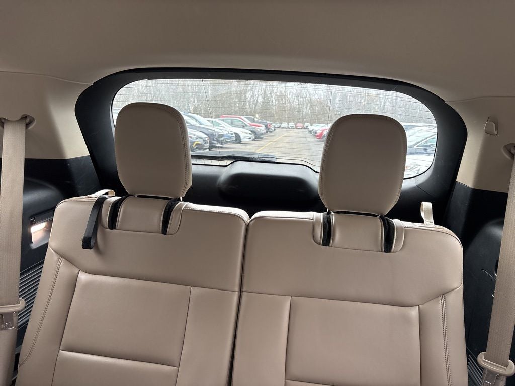 2023 Ford Explorer XLT 4WD