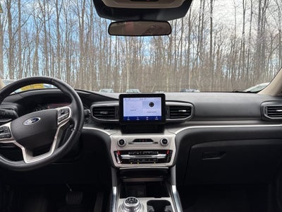 2023 Ford Explorer XLT 4WD