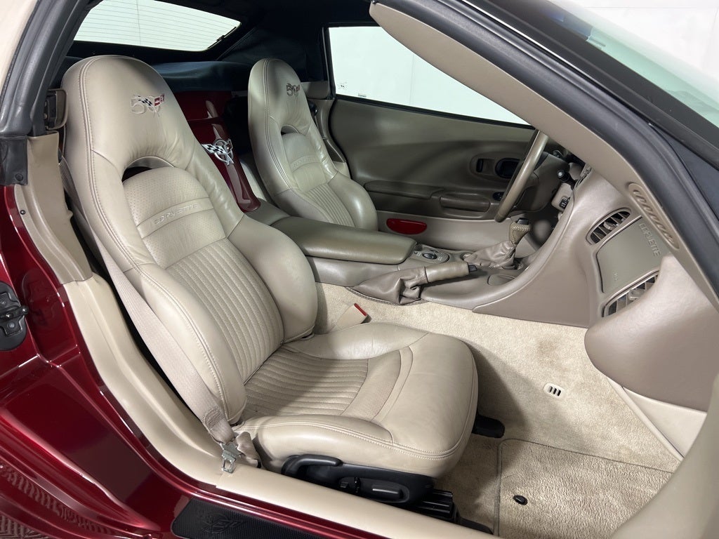 2003 Chevrolet Corvette Base