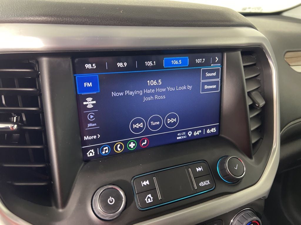2023 GMC Acadia SLE