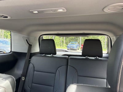 2022 GMC Acadia SLT