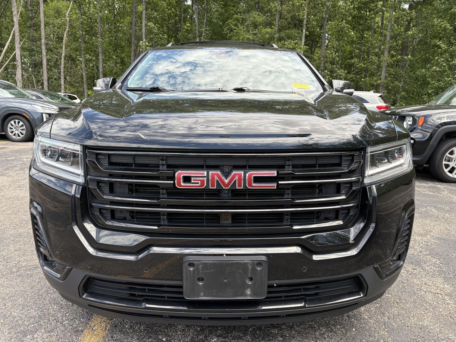 2022 GMC Acadia SLT