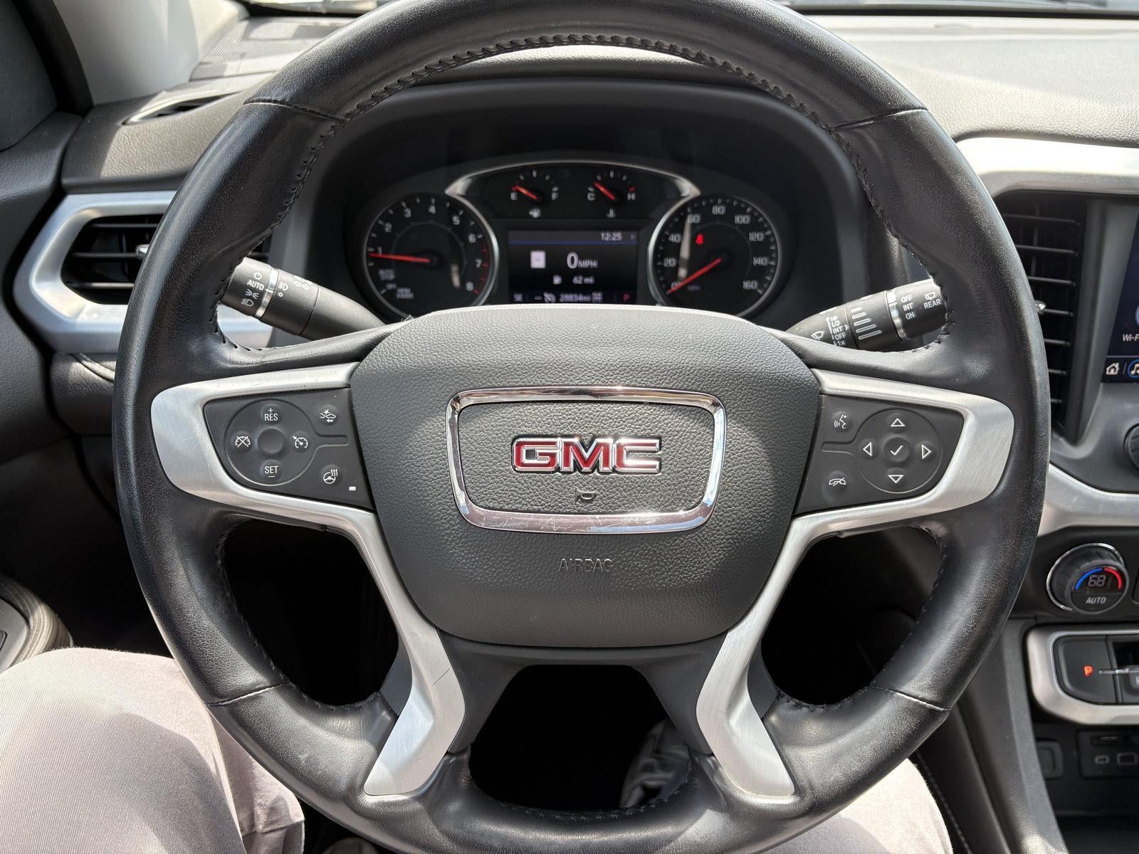2022 GMC Acadia SLT