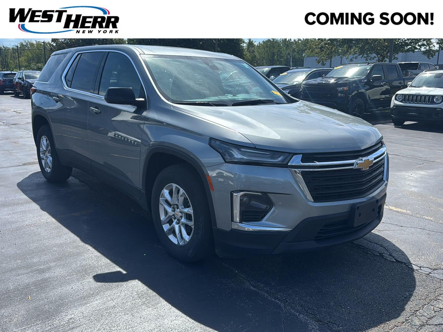 2023 Chevrolet Traverse LS