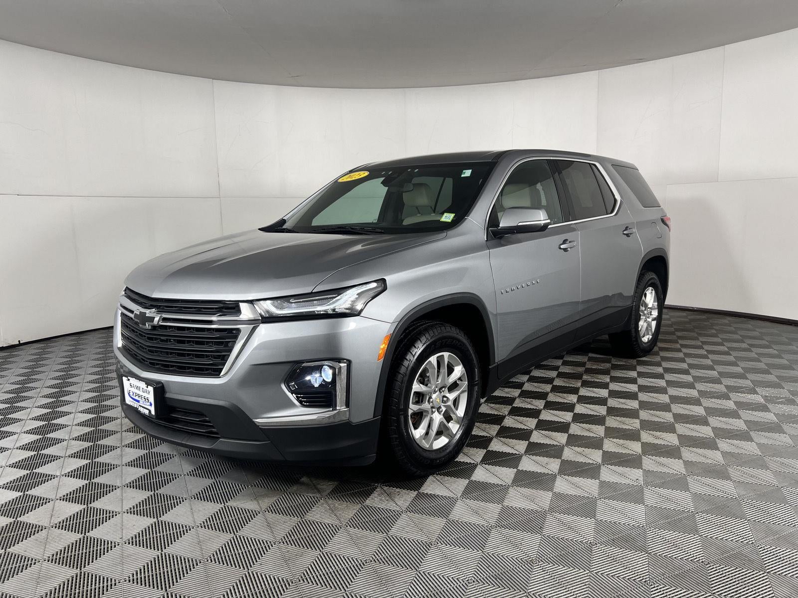 2023 Chevrolet Traverse LS