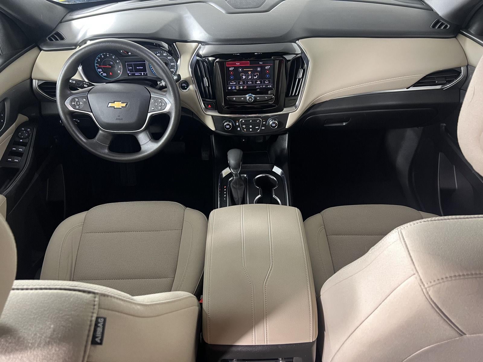 2023 Chevrolet Traverse LS