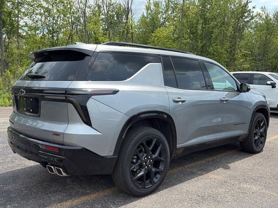 2025 Chevrolet Traverse AWD RS
