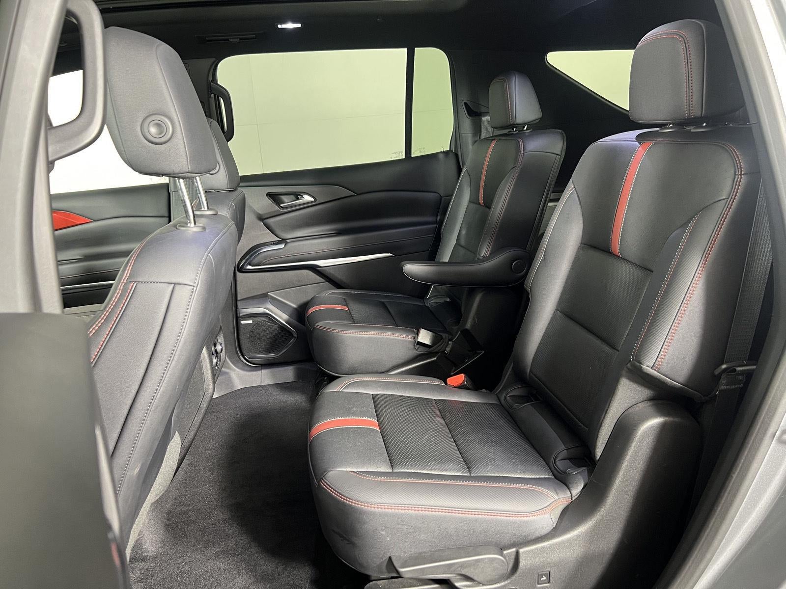 2025 Chevrolet Traverse AWD RS