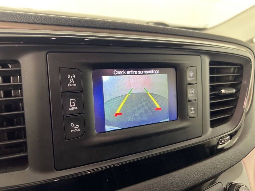 2017 Chrysler Pacifica Touring