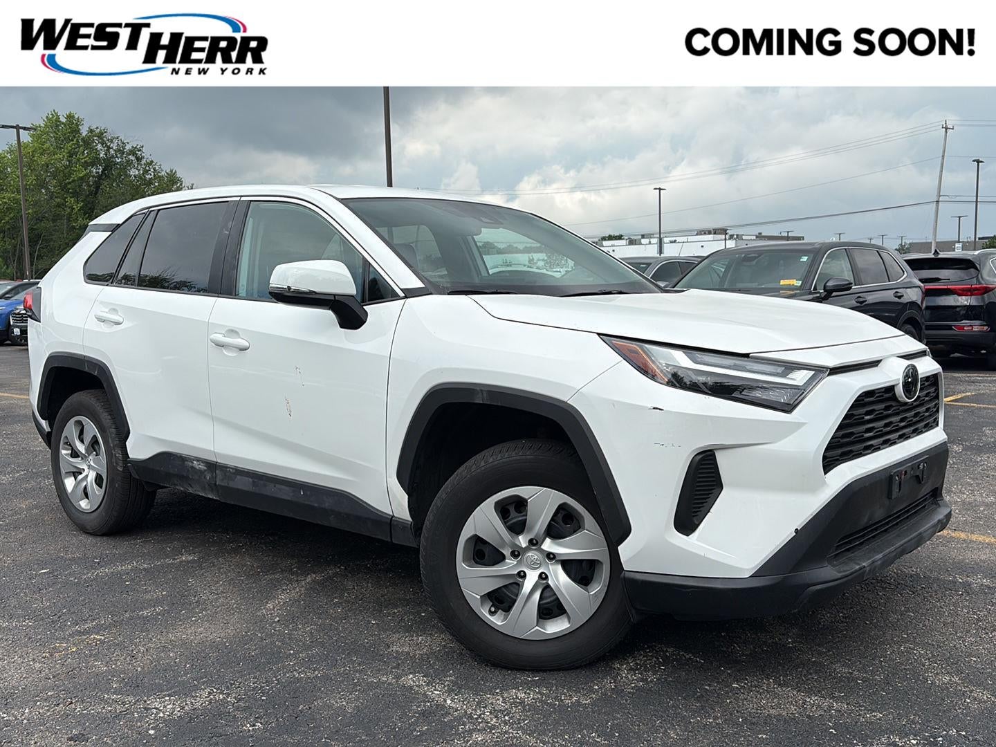2023 Toyota RAV4 LE