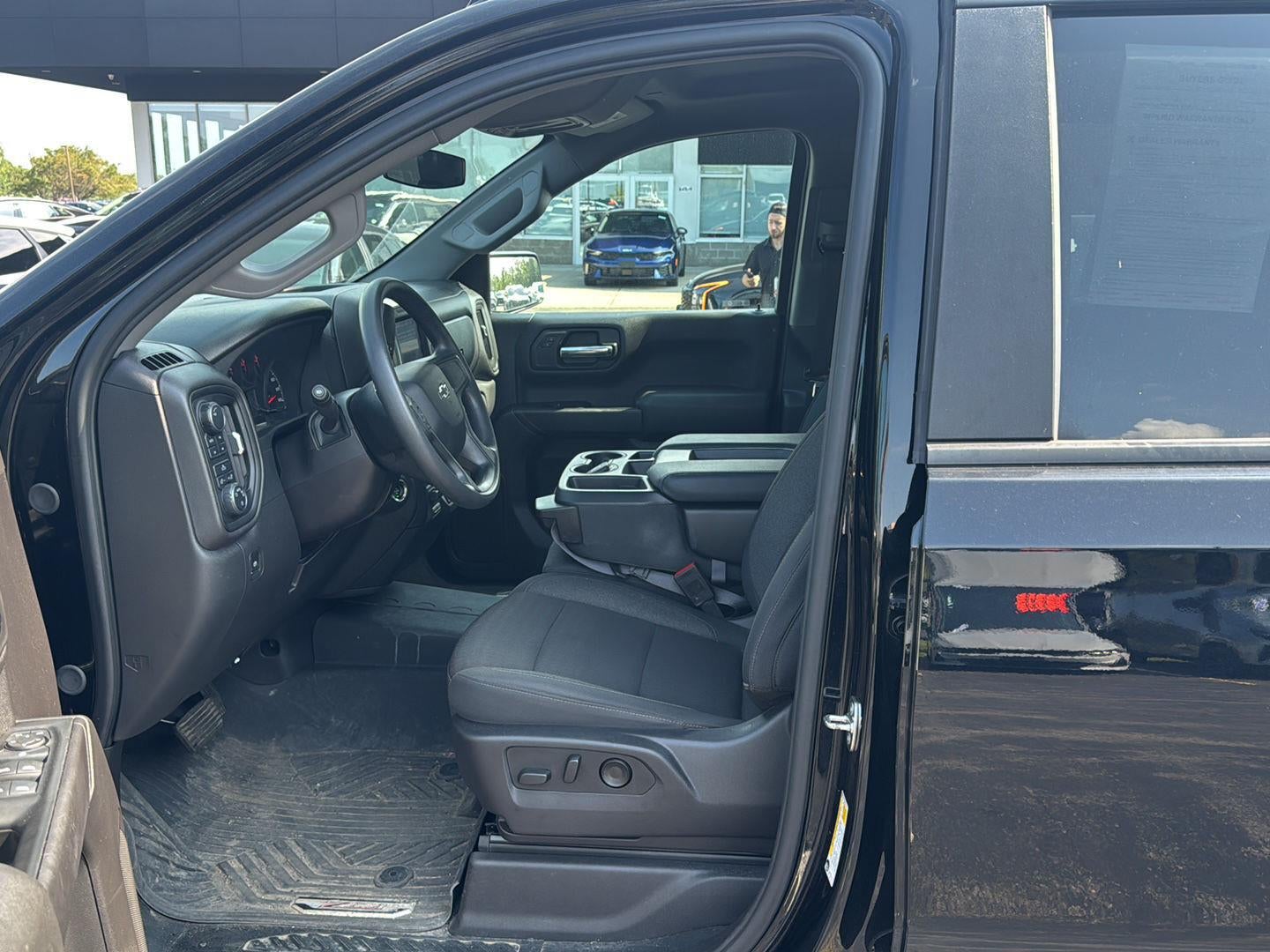 2024 Chevrolet Silverado 1500 Custom Trail Boss