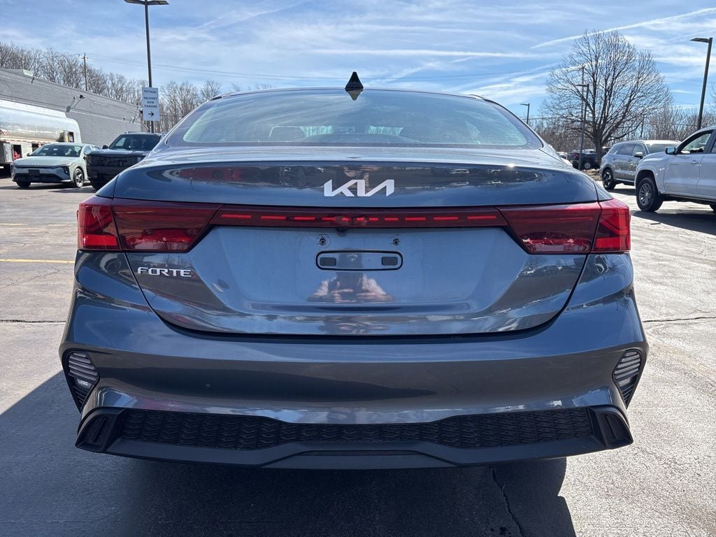 2023 Kia Forte LXS