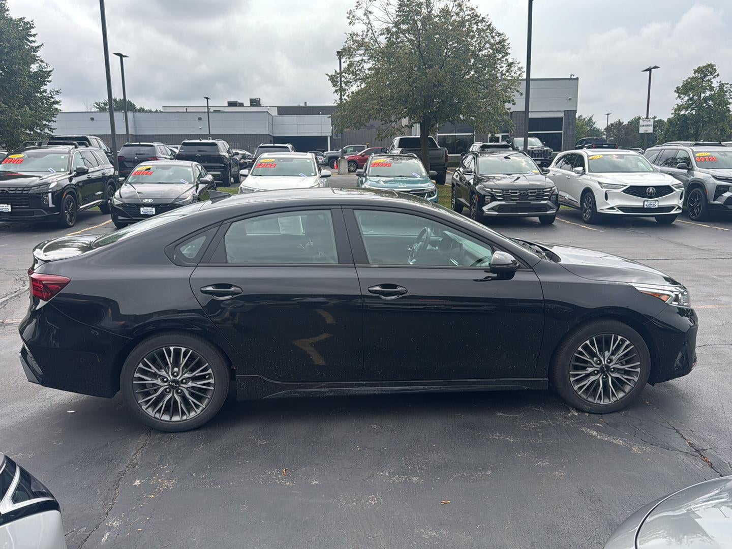 2023 Kia Forte GT-Line